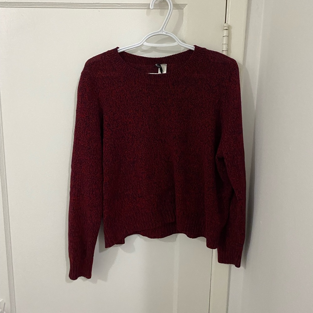 2 H&M Sweaters - Picture 5 of 5